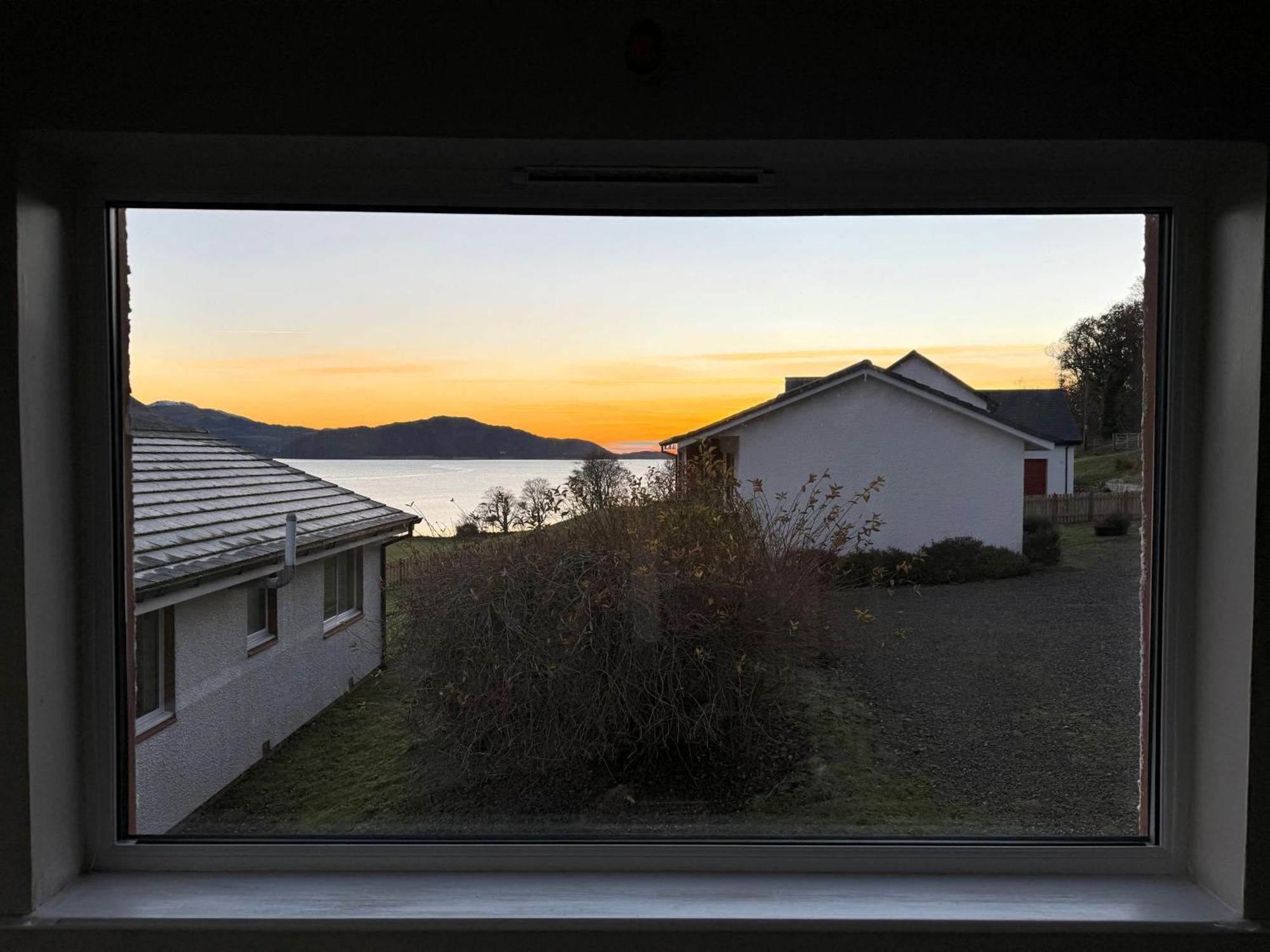 Ash, Birch And Rowan Self Catering Cabins ออนิค ภายนอก รูปภาพ
