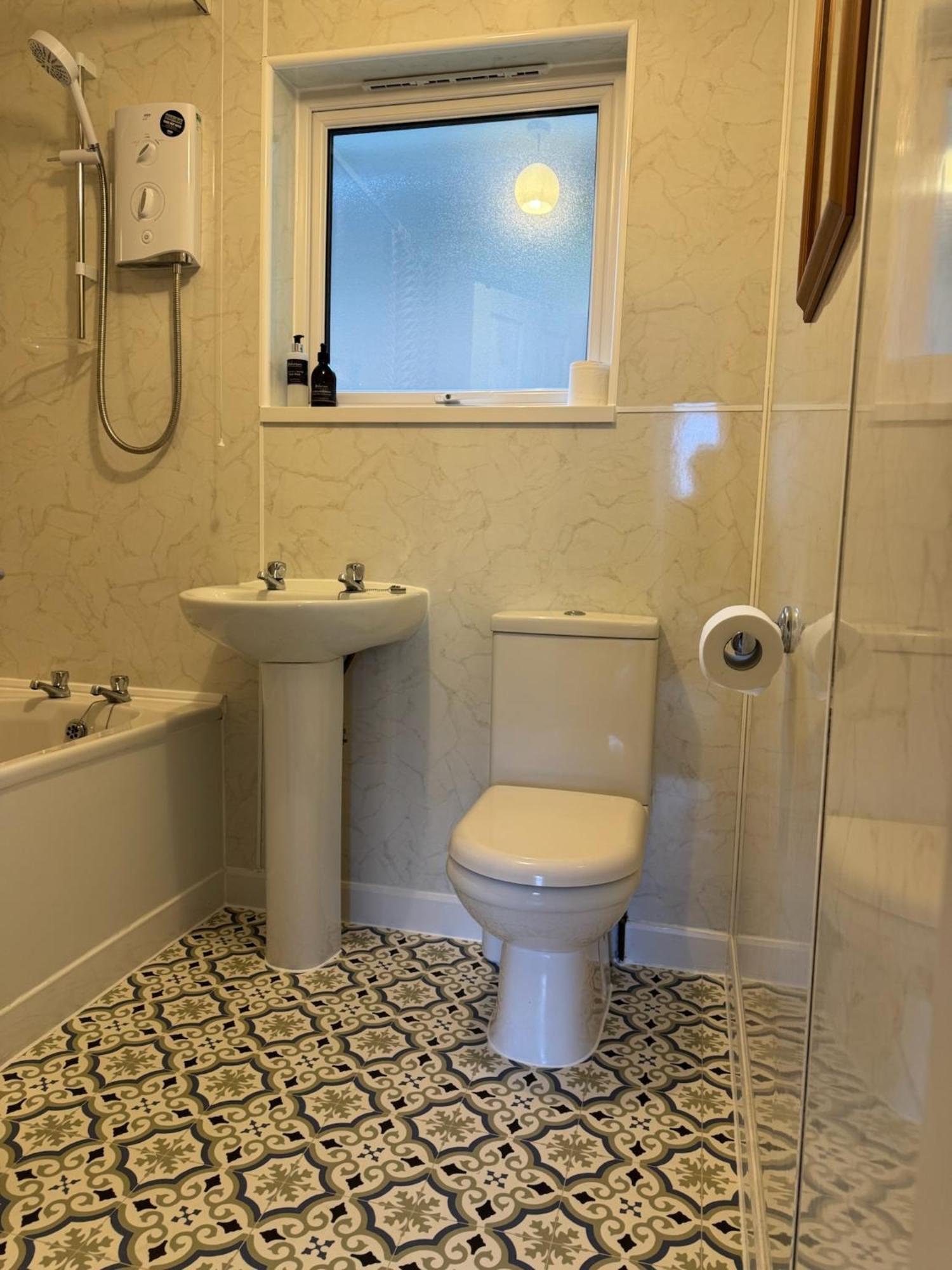 Ash, Birch And Rowan Self Catering Cabins ออนิค ภายนอก รูปภาพ